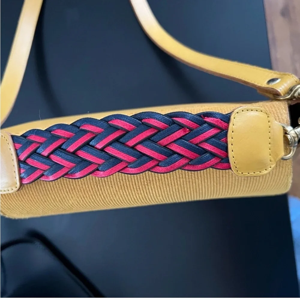 RARE COLOR Clare V. Herieth Yellow Shoulder Bag - Picture 6 of 9